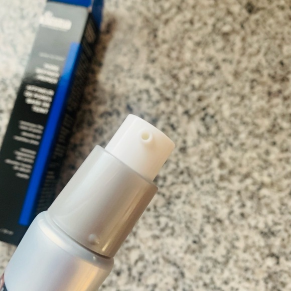 Dr. Brandt Pores No More Pore Refiner Primer - Picture 4 of 4